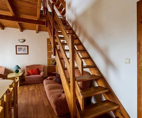 Mountain Duplex & Balcony By Interhome アパート